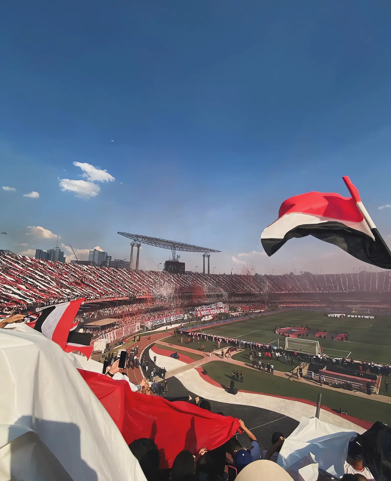 Festa na arquibancada do Morumbi