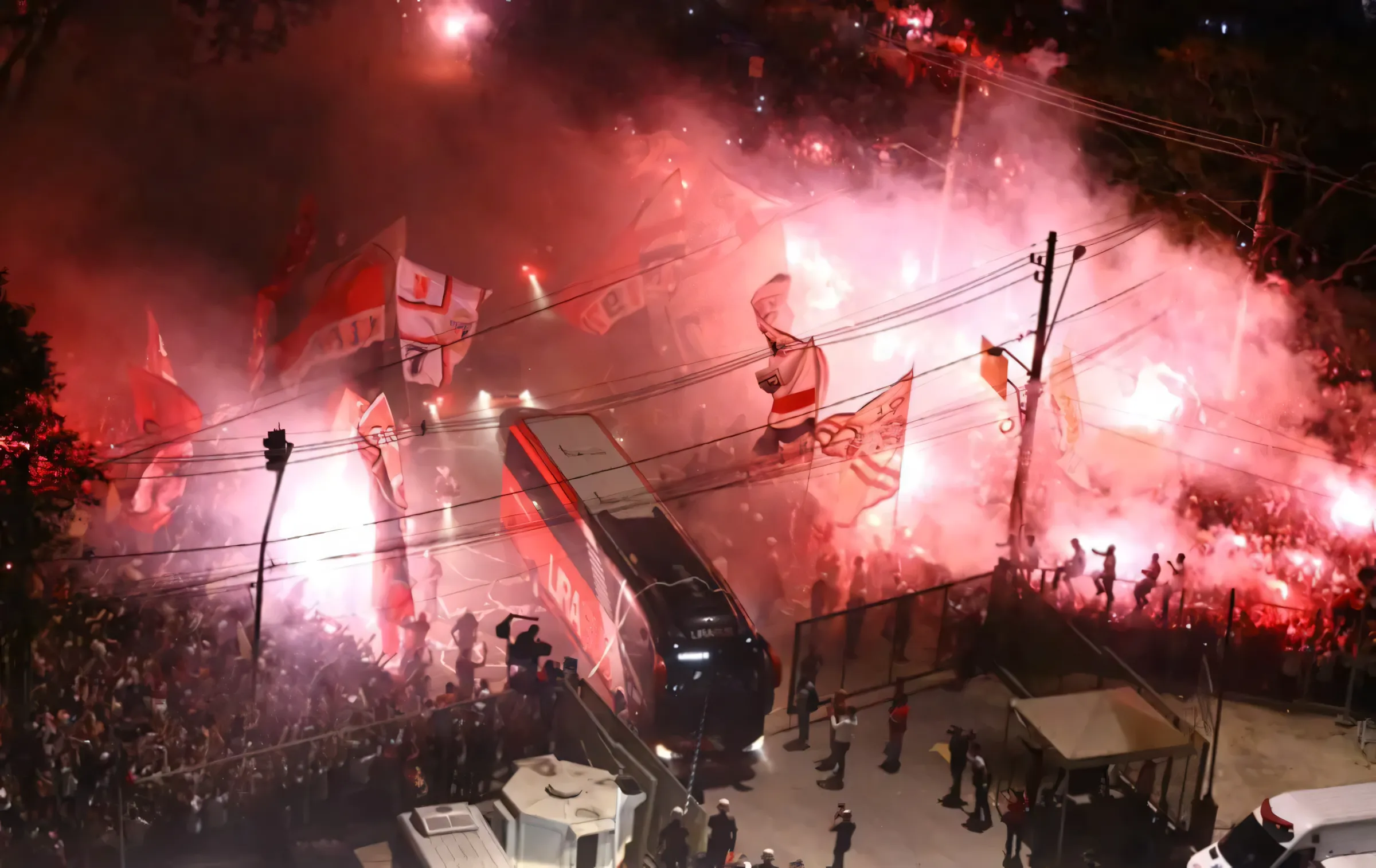 Recepção ao São Paulo no Morumbi — vista aérea